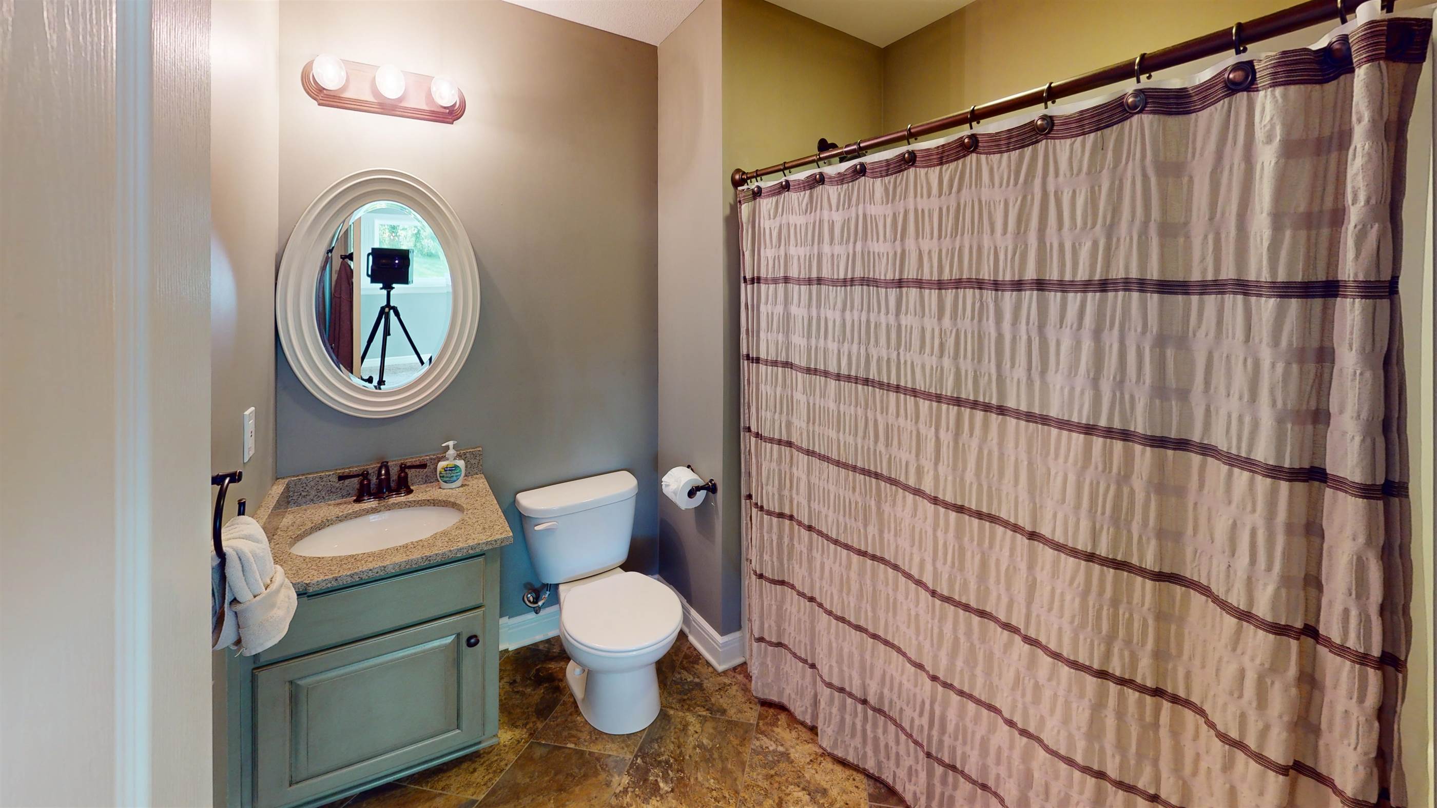 22306 W 44th Terrace, Shawnee, KS 66226