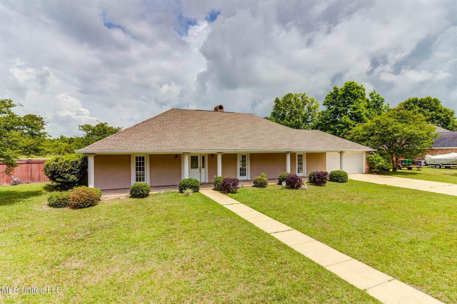 14924 Nassau Drive, Biloxi, MS 39532