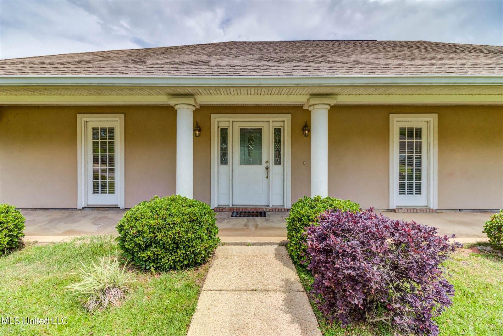 14924 Nassau Drive, Biloxi, MS 39532