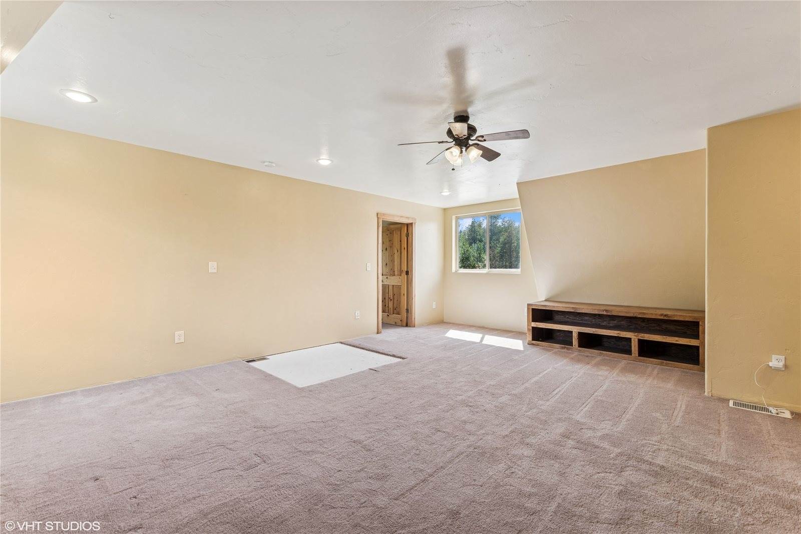 515 Gopher Lane, Marion, MT 59925