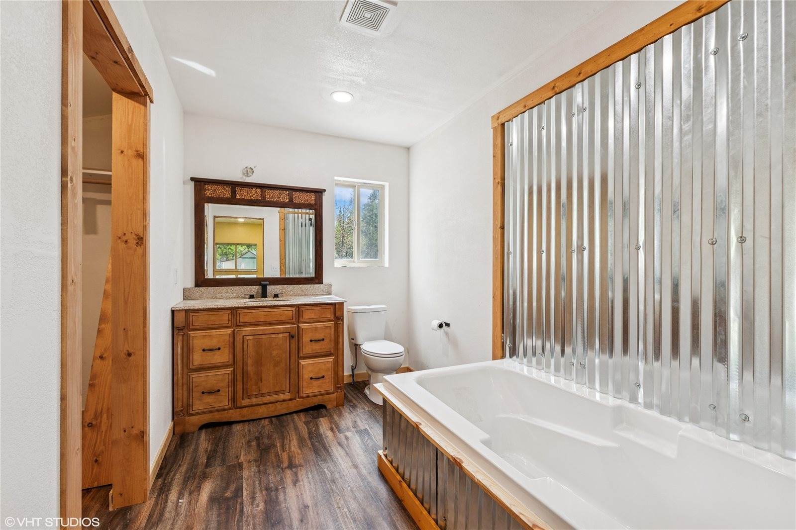 515 Gopher Lane, Marion, MT 59925