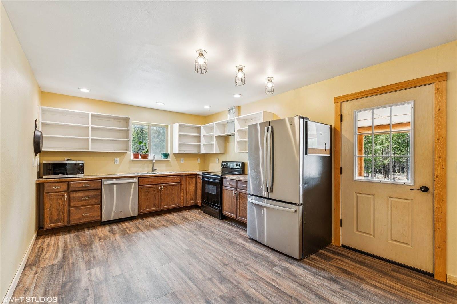 515 Gopher Lane, Marion, MT 59925