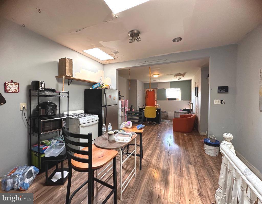 2321 East Madison Street, Baltimore, MD 21205