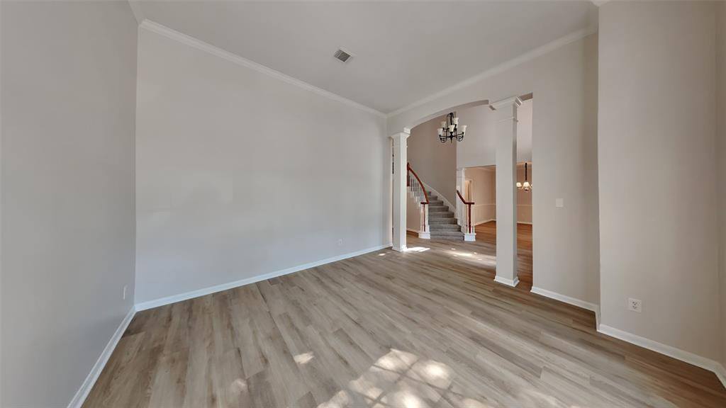 8318 Castle Pond Court, Houston, TX 77095