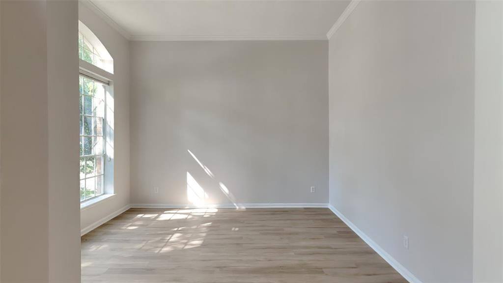 8318 Castle Pond Court, Houston, TX 77095