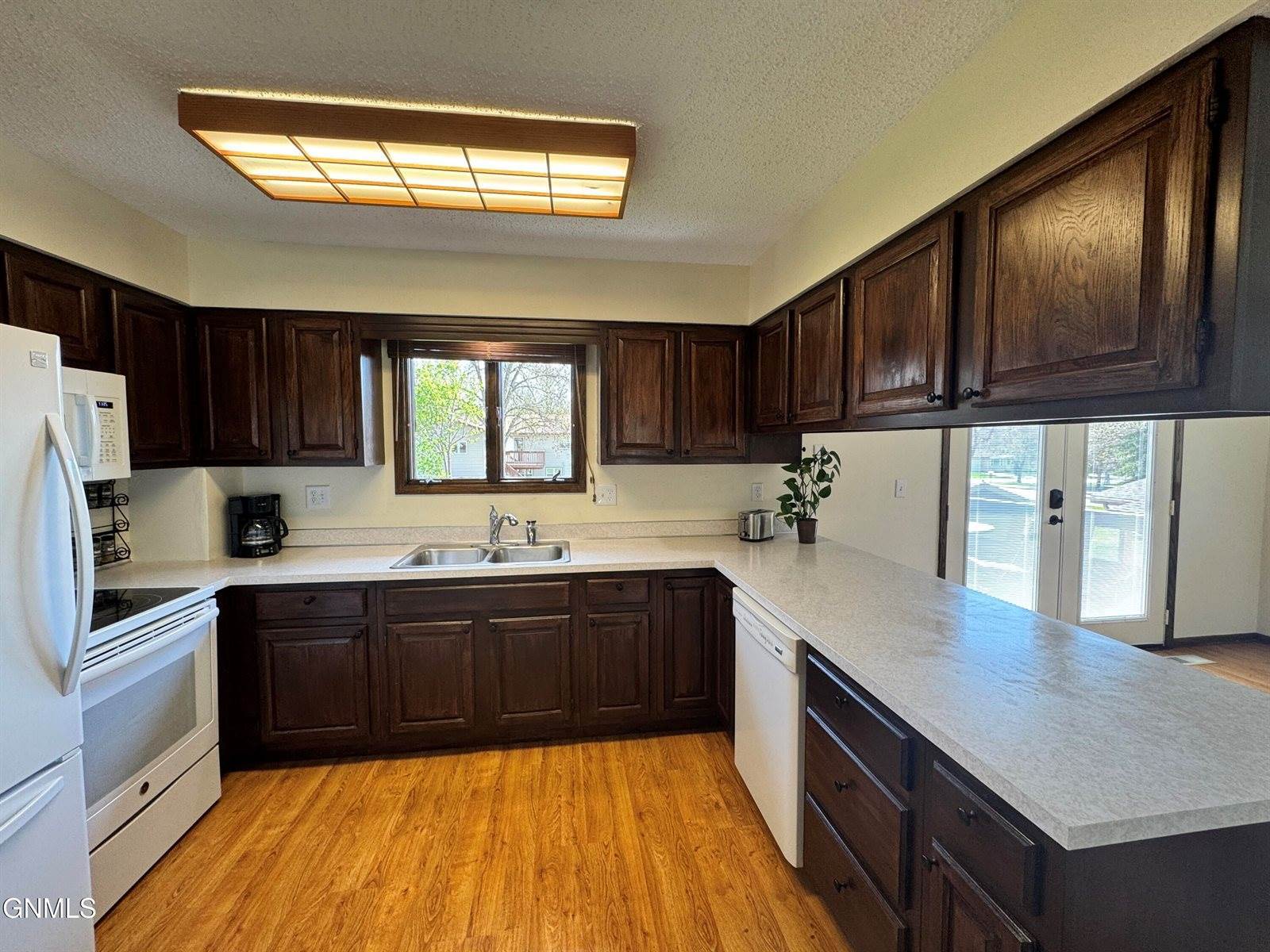 2037 Nagel Drive, Bismarck, ND 58501