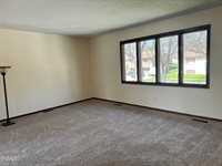 2037 Nagel Drive, Bismarck, ND 58501