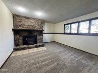 2037 Nagel Drive, Bismarck, ND 58501