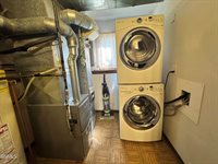 2037 Nagel Drive, Bismarck, ND 58501