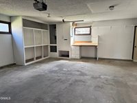 2037 Nagel Drive, Bismarck, ND 58501