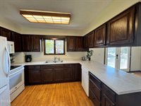 2037 Nagel Drive, Bismarck, ND 58501