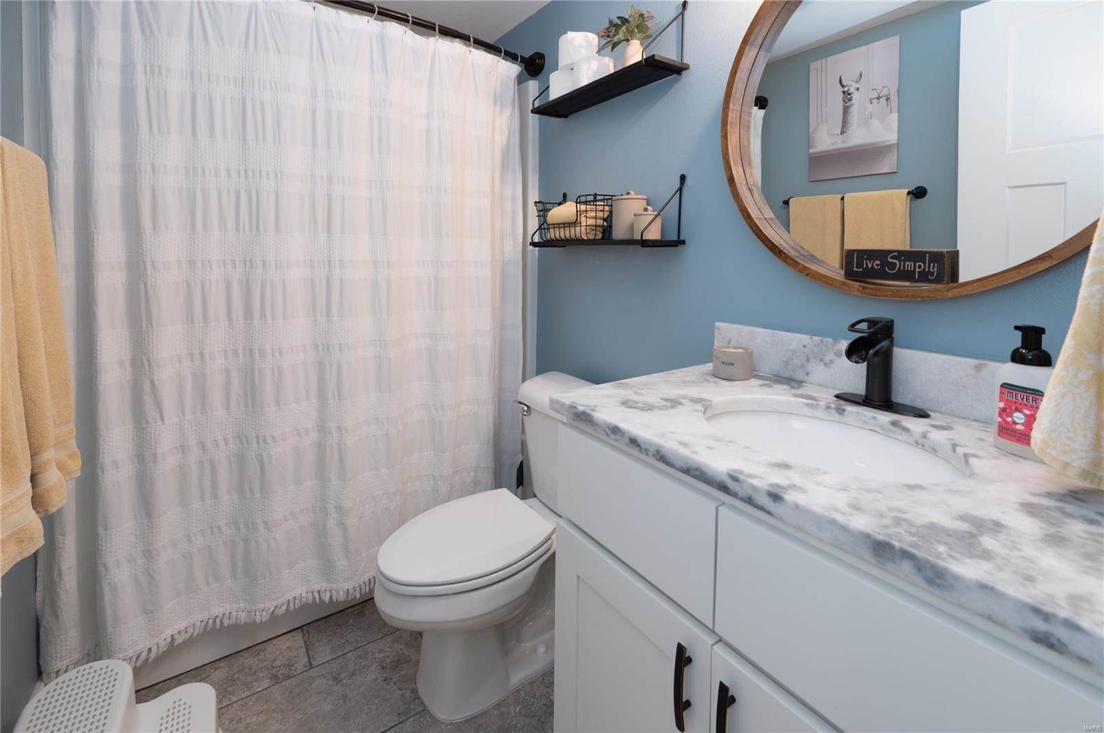 139 Mary Catherine, Waynesville, MO 65583