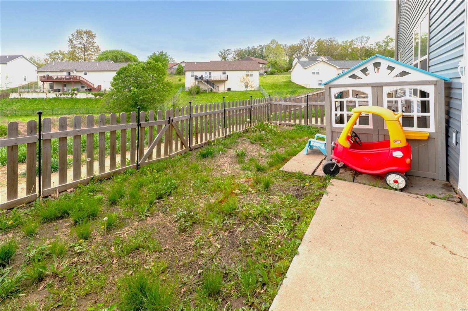 139 Mary Catherine, Waynesville, MO 65583