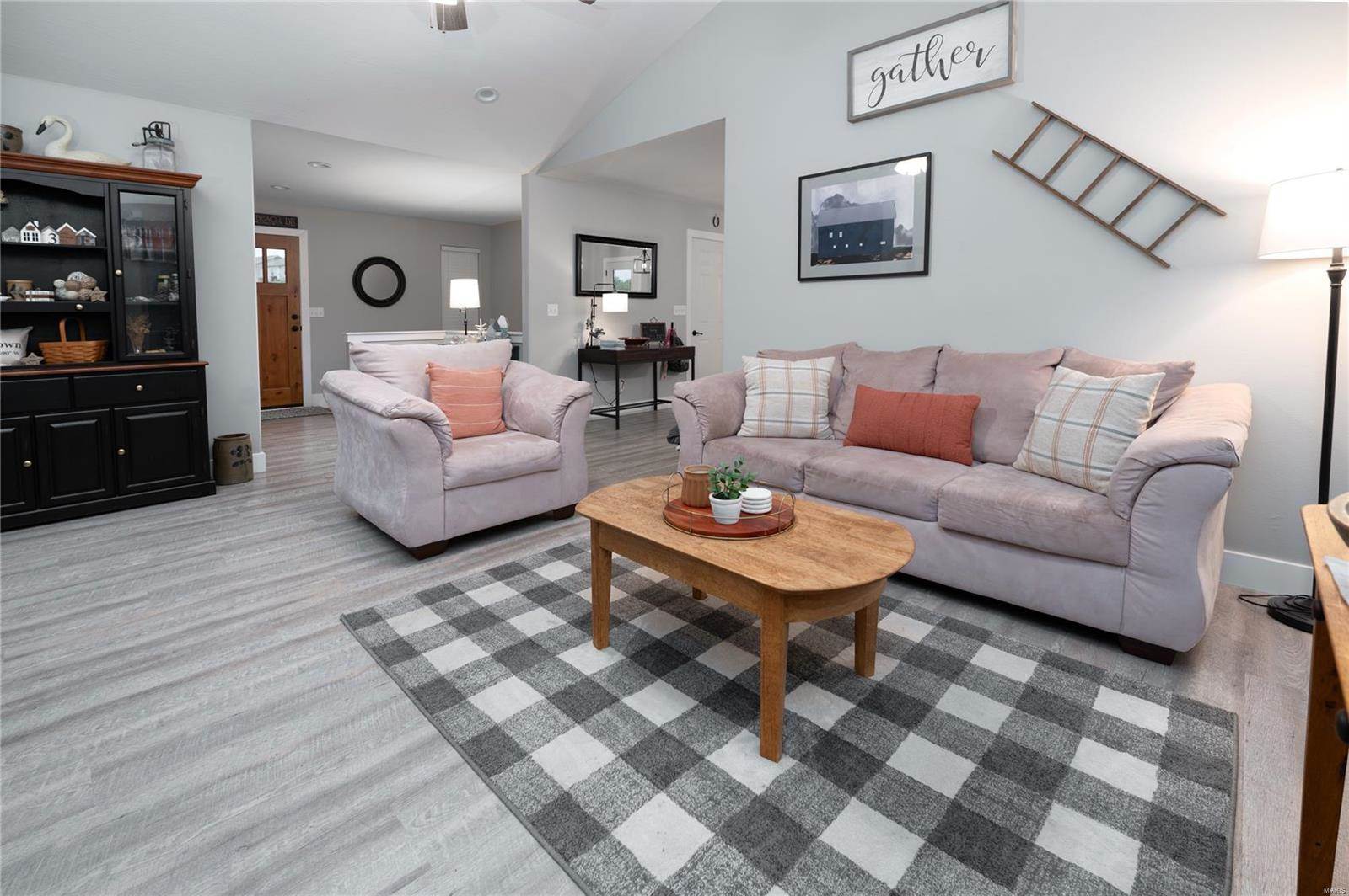 139 Mary Catherine, Waynesville, MO 65583