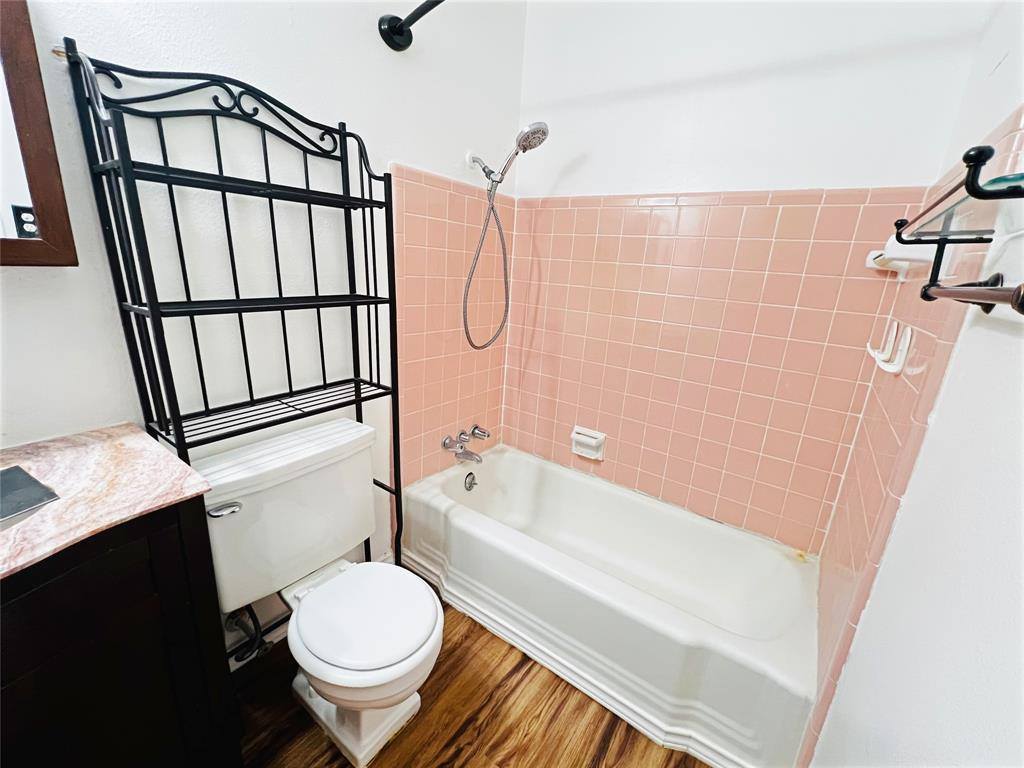 810 Shawnee Street, Houston, TX 77034