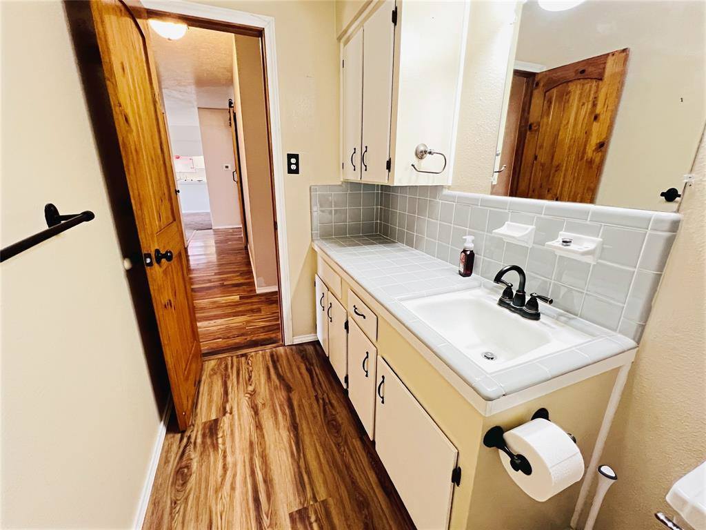 810 Shawnee Street, Houston, TX 77034