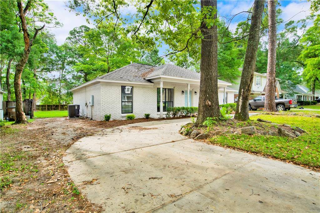 3821 Isabel Way West, Mobile, AL 36693