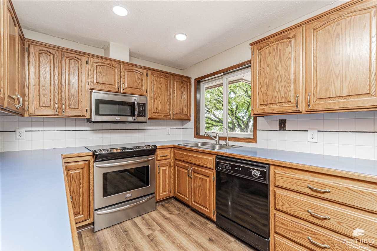 6131 Old Milford Road, Milford, KS 66514