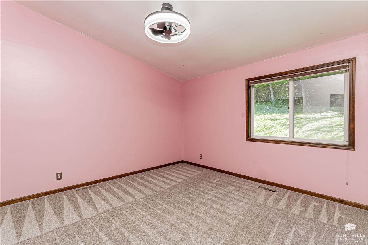 6131 Old Milford Road, Milford, KS 66514