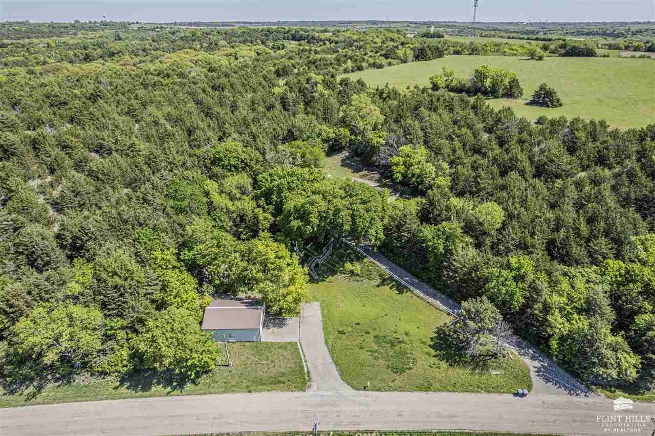 6131 Old Milford Road, Milford, KS 66514