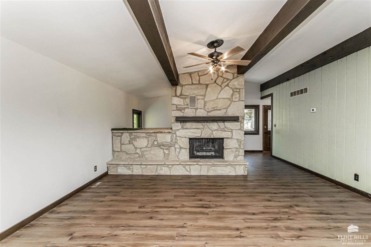 6131 Old Milford Road, Milford, KS 66514