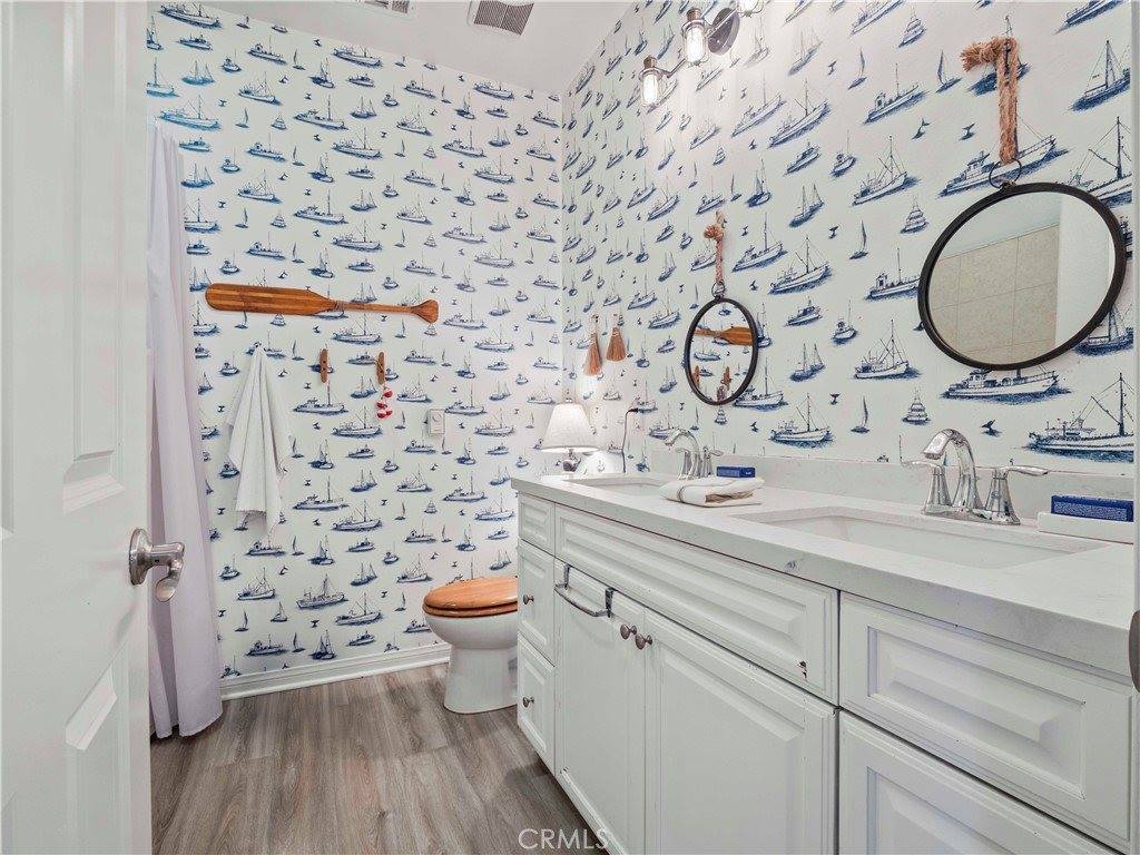 22458 Plantation Court, Saugus, CA 91350