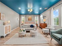 22458 Plantation Court, Saugus, CA 91350