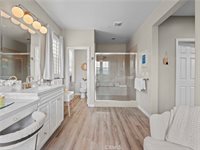 22458 Plantation Court, Saugus, CA 91350