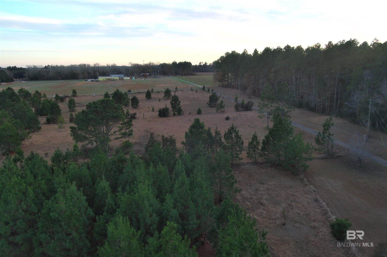 9501 County Road 24, Fairhope, AL 36532