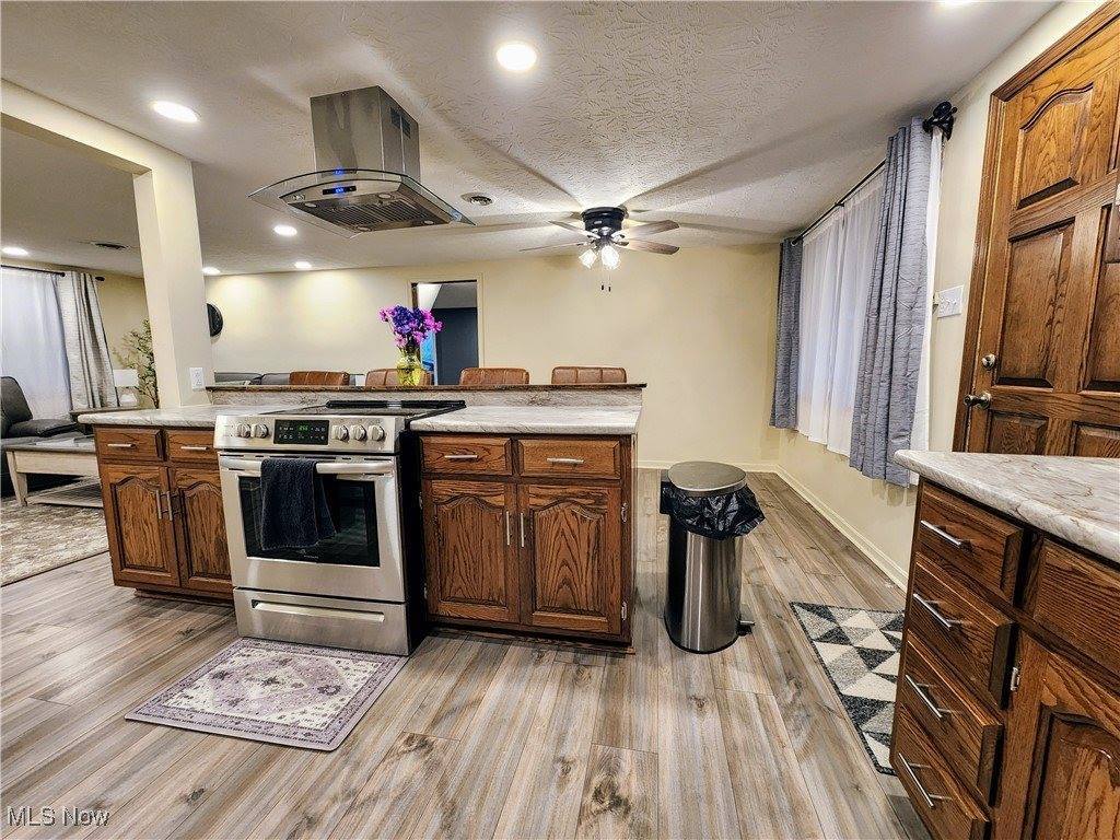 9005 Eckelberry Road, Cambridge, OH 43725