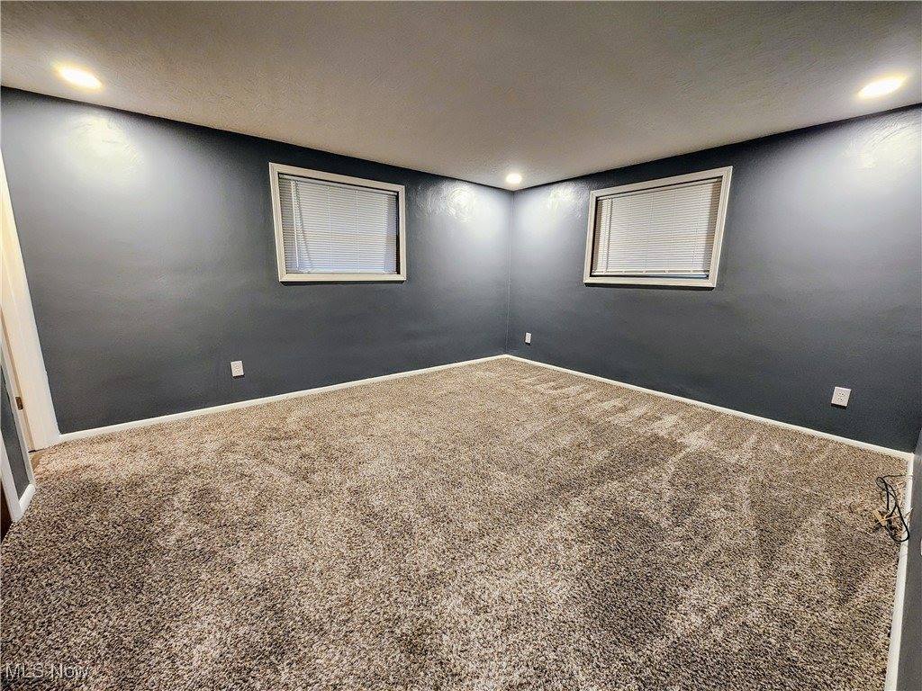 9005 Eckelberry Road, Cambridge, OH 43725