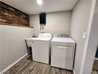 9005 Eckelberry Road, Cambridge, OH 43725