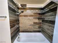 9005 Eckelberry Road, Cambridge, OH 43725