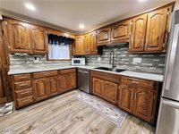 9005 Eckelberry Road, Cambridge, OH 43725