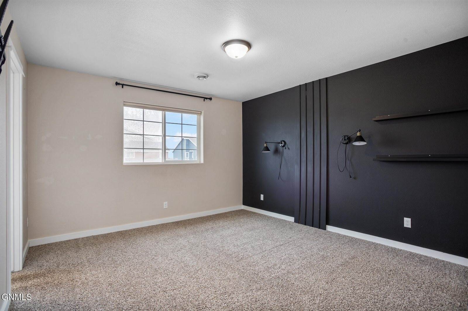 2806 23rd Street West, Williston, ND 58801