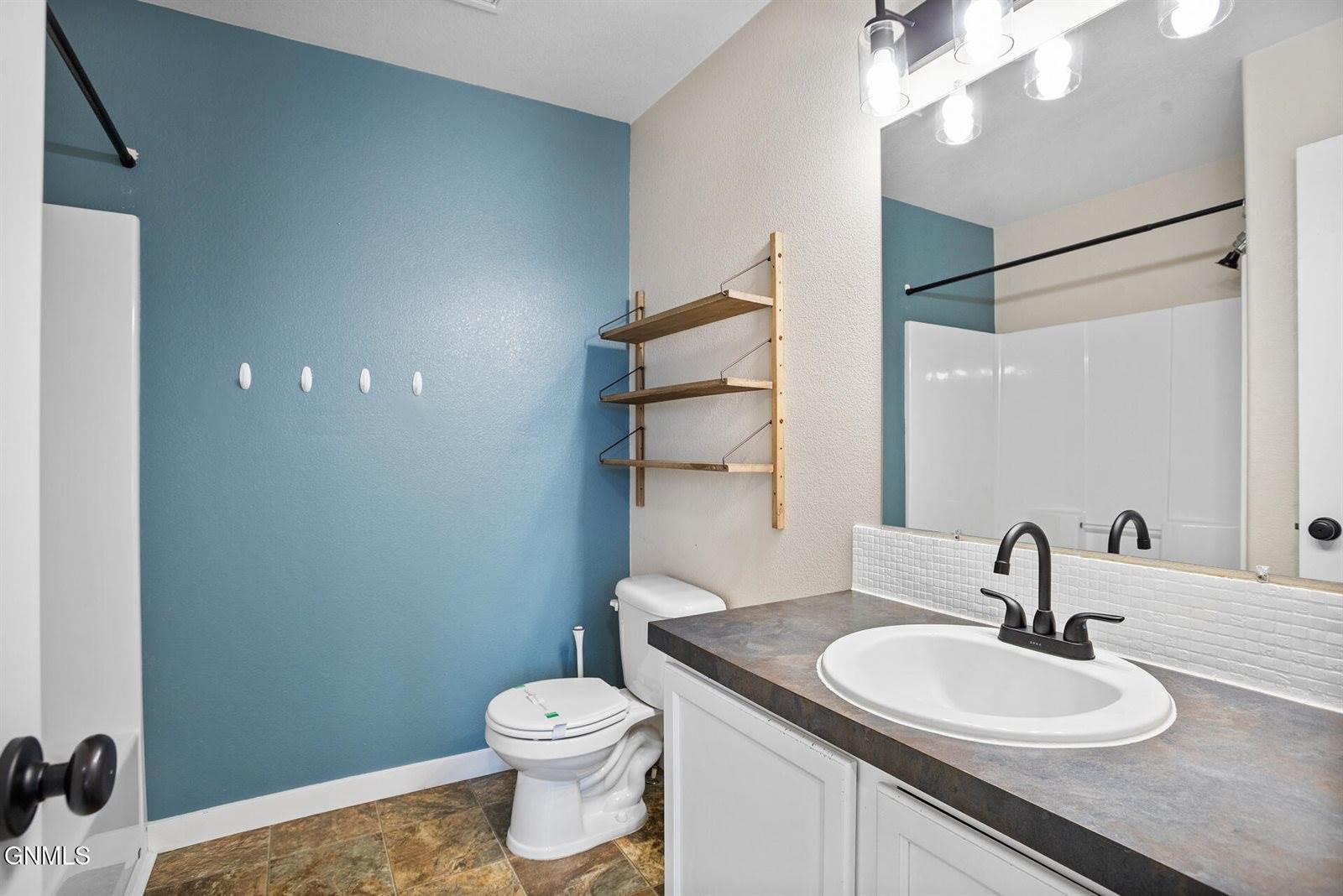 2806 23rd Street West, Williston, ND 58801