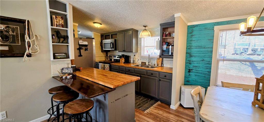 4766 Kennedy Road, Trinity, NC 27370