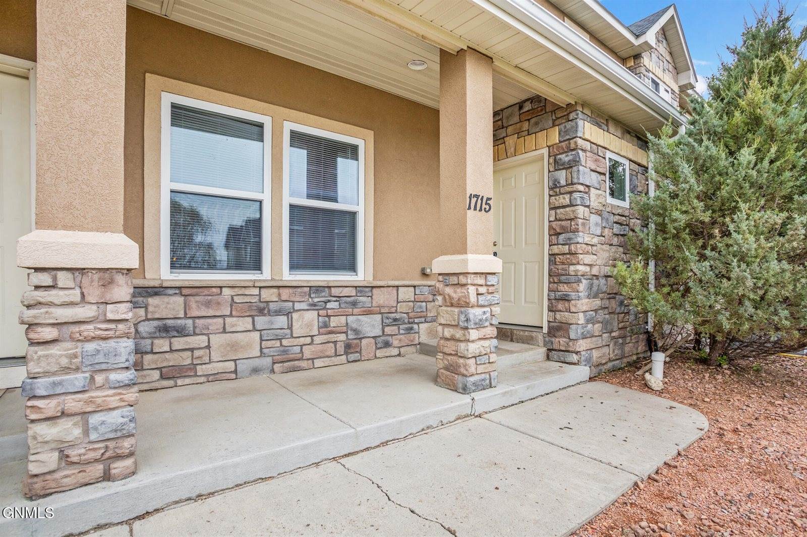 1715 Bison Drive, Williston, ND 58801