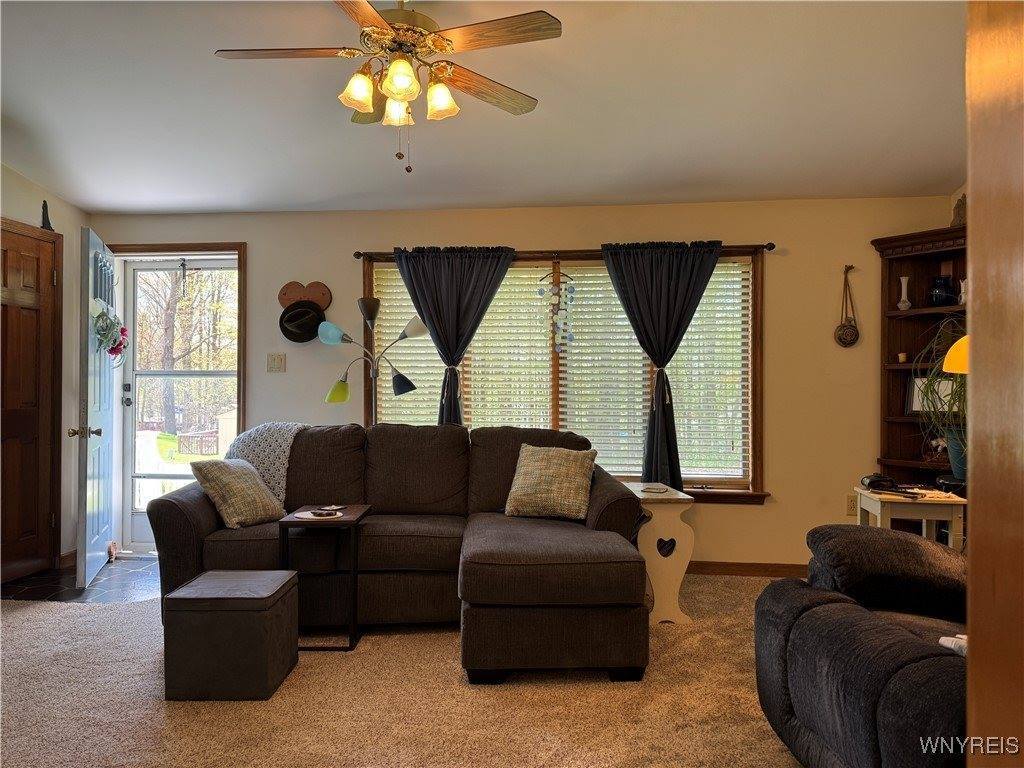 3865 Locust Ln Lane, Perry, NY 14530