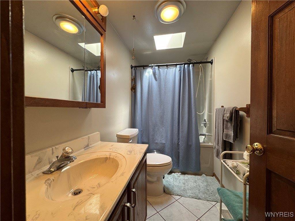 3865 Locust Ln Lane, Perry, NY 14530