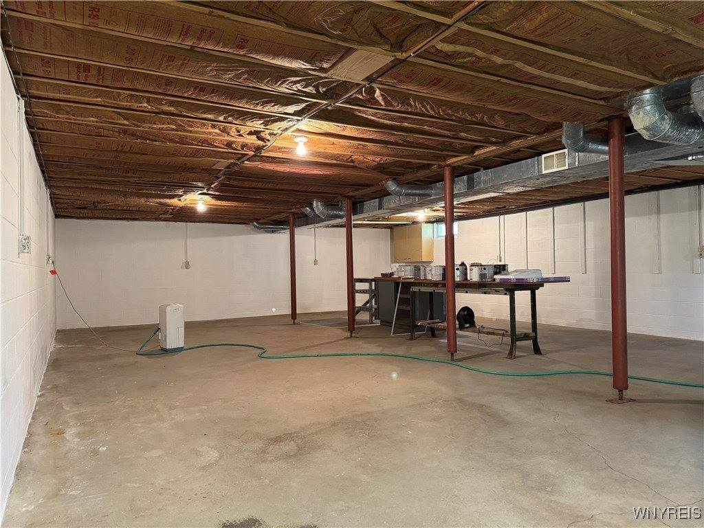 3865 Locust Ln Lane, Perry, NY 14530