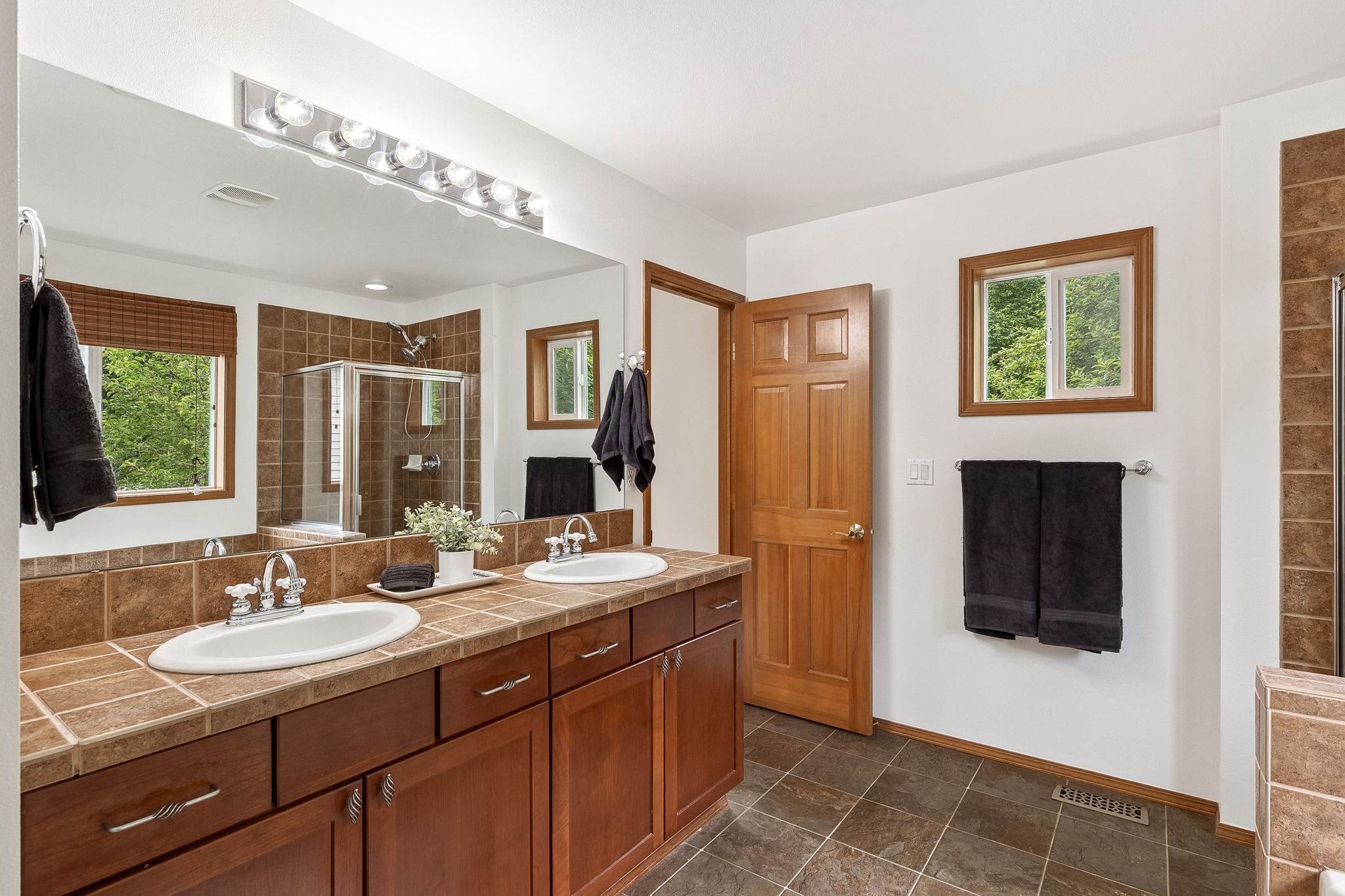 3191 Brown Loop, Dupont, WA 98327