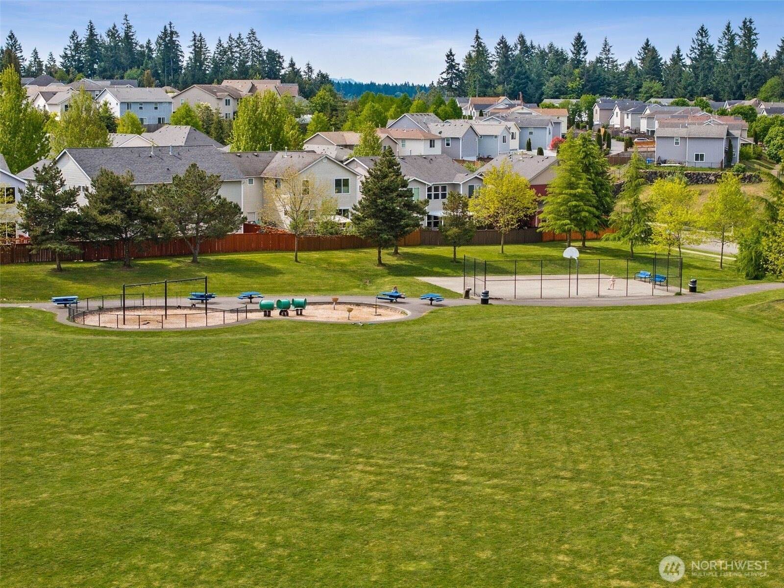 3191 Brown Loop, Dupont, WA 98327