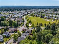 3191 Brown Loop, Dupont, WA 98327