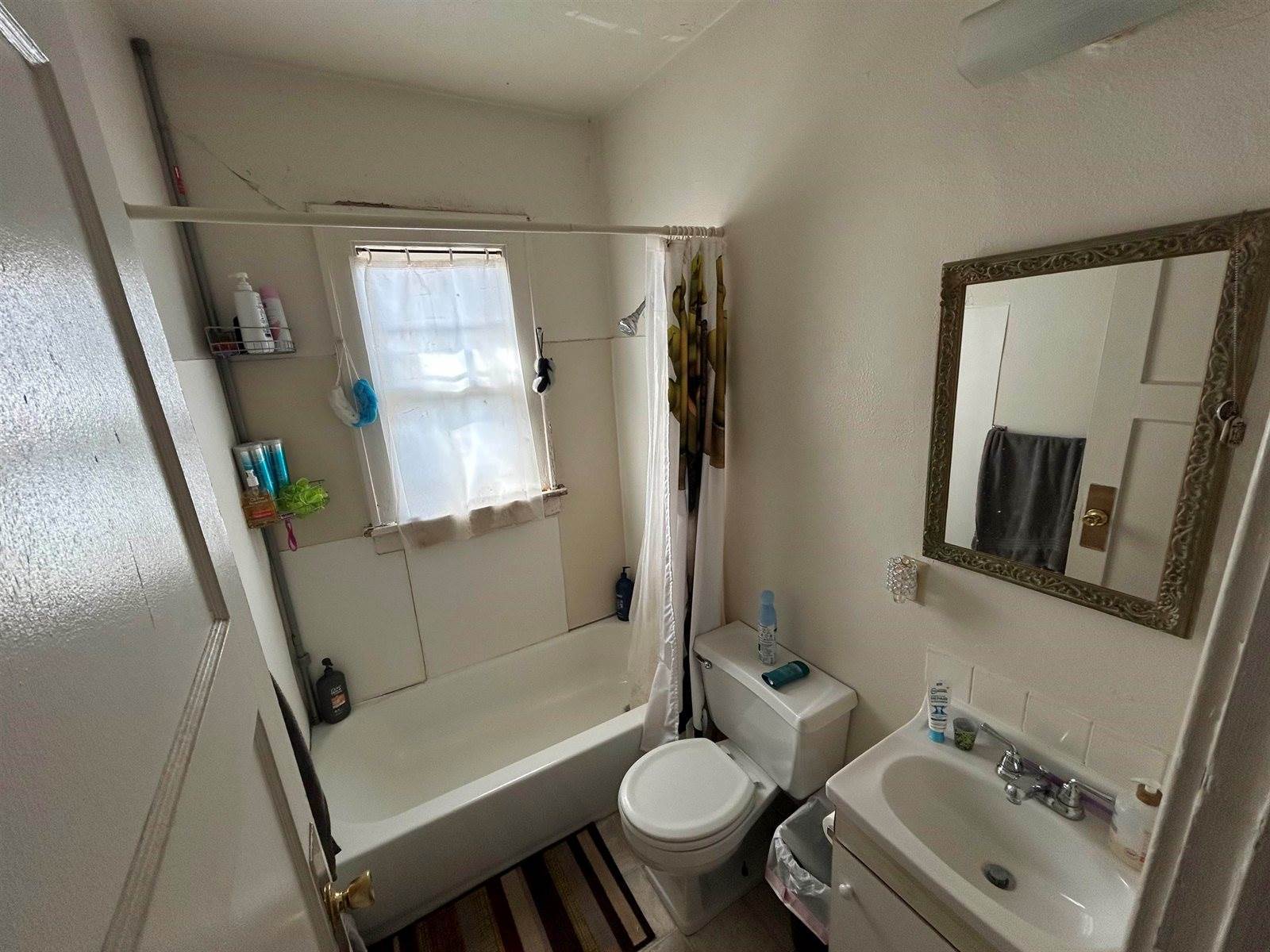 1002 Burdick Expressway E, Minot, ND 58701