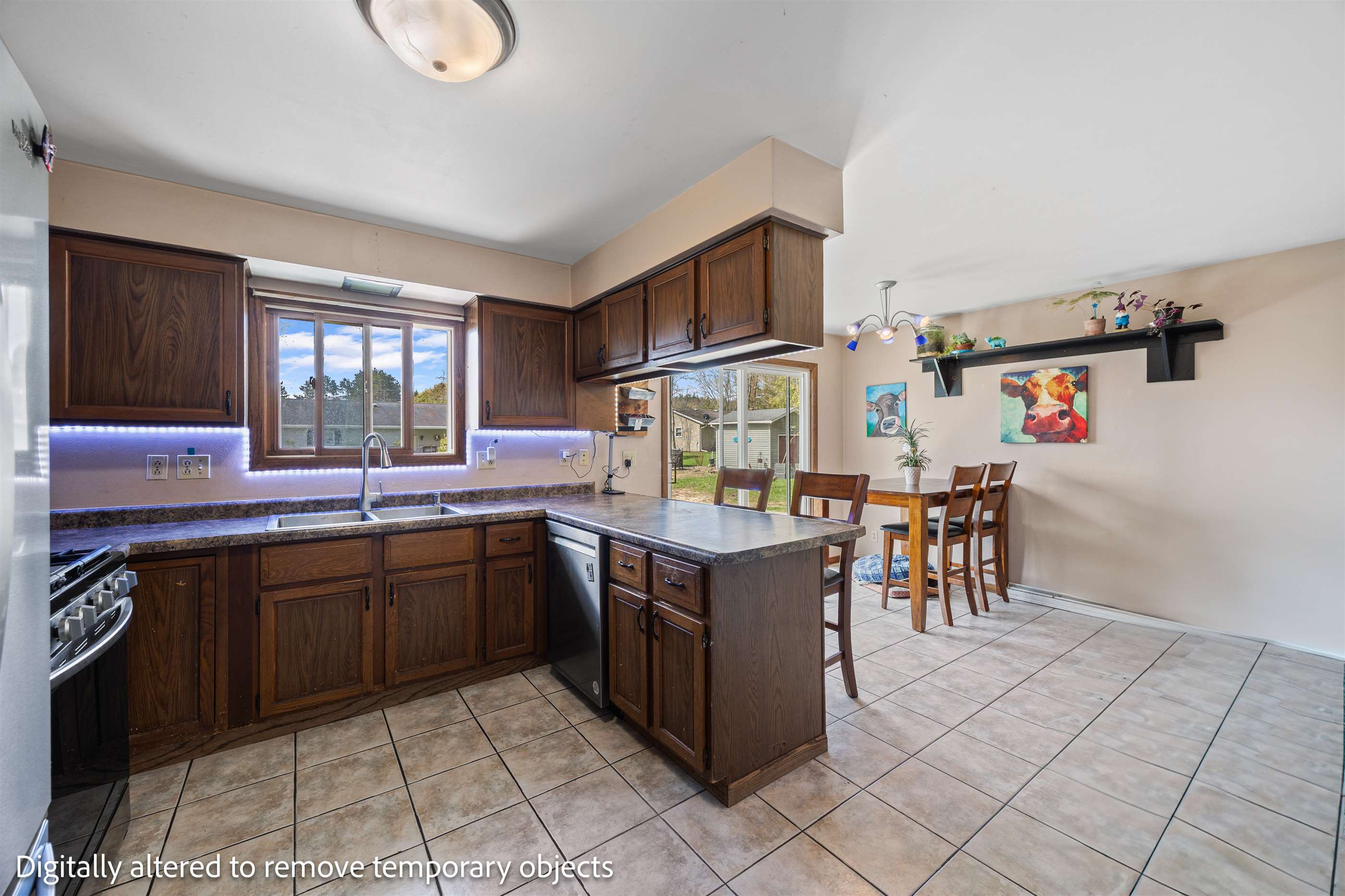 215 Wake Island Drive, Amherst, WI 54406