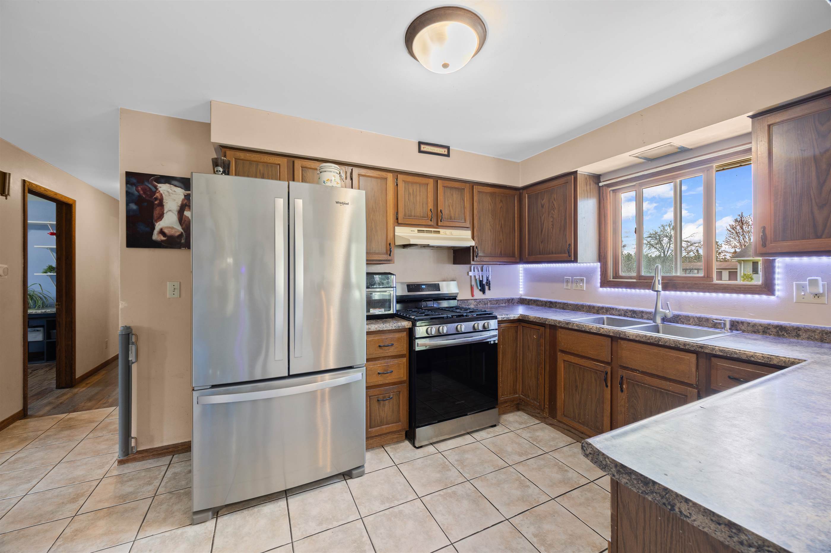 215 Wake Island Drive, Amherst, WI 54406