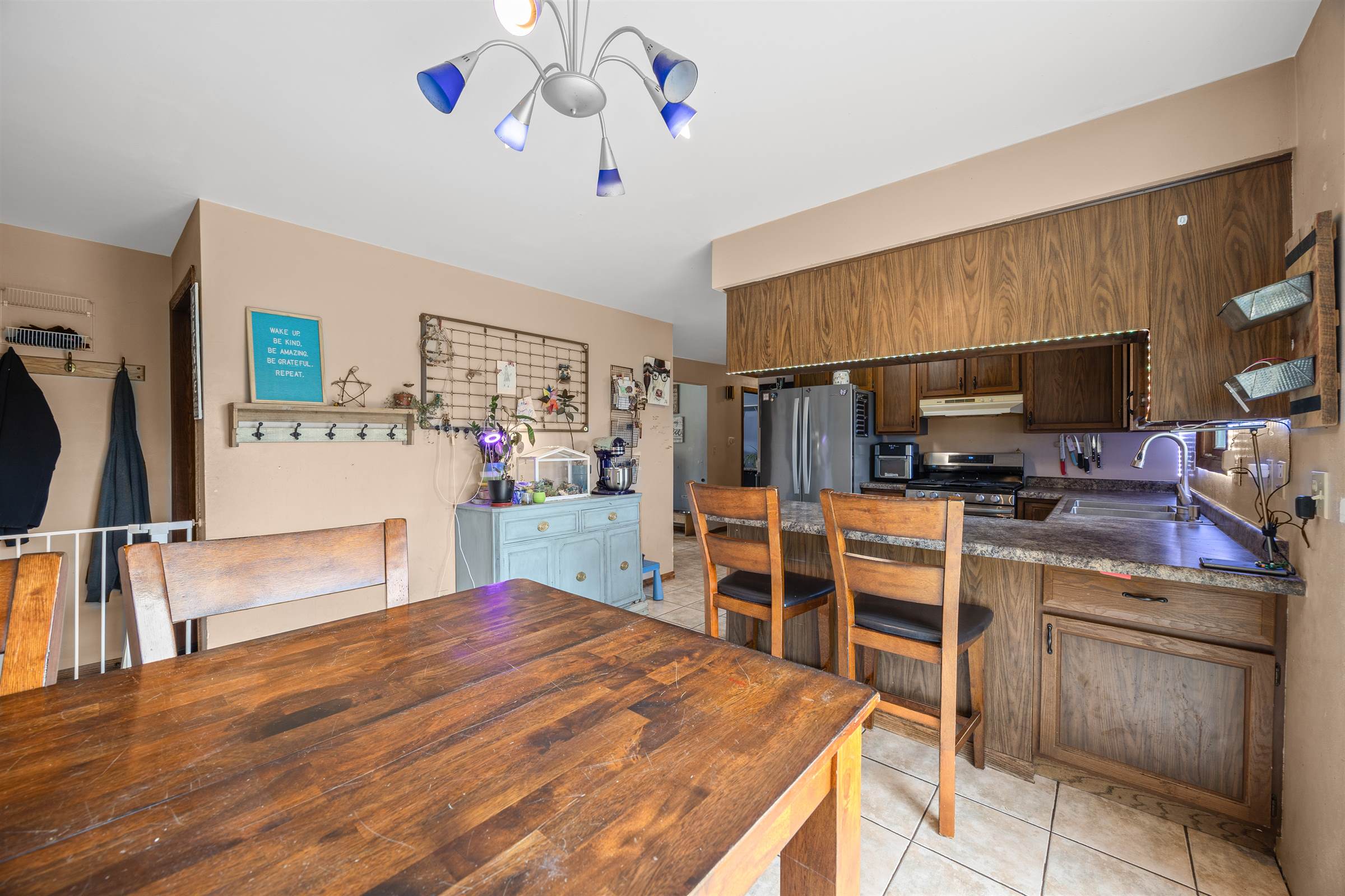 215 Wake Island Drive, Amherst, WI 54406