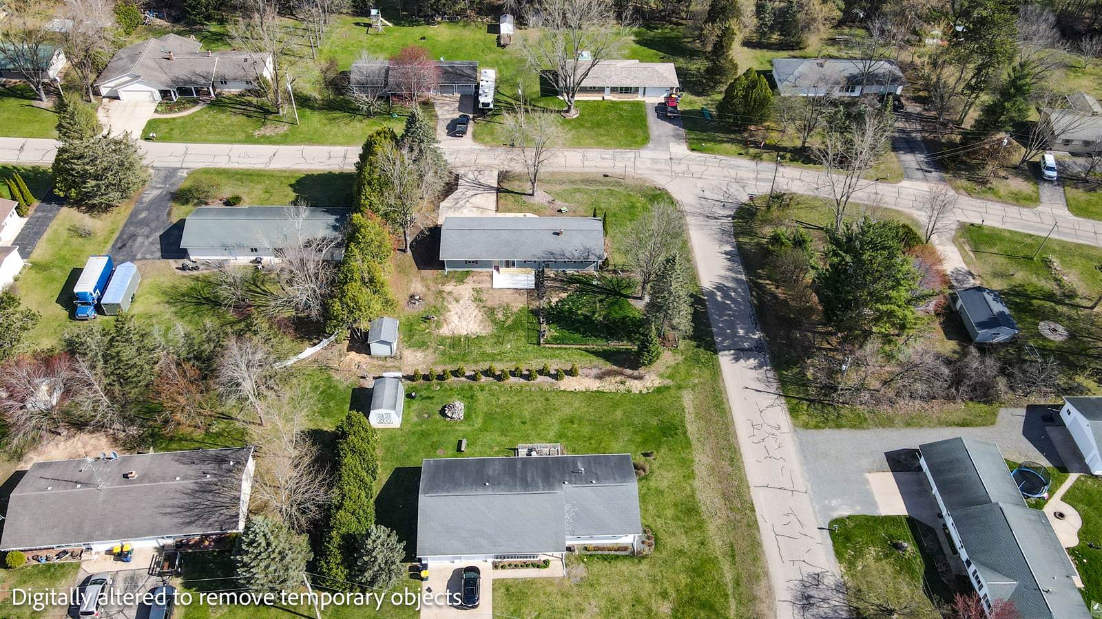 215 Wake Island Drive, Amherst, WI 54406