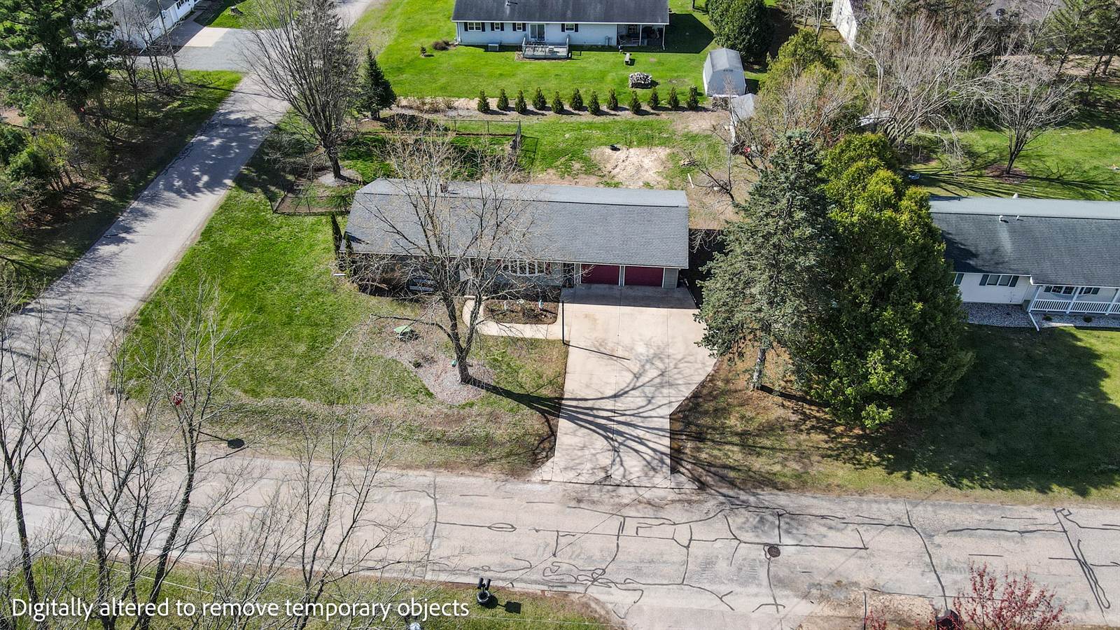 215 Wake Island Drive, Amherst, WI 54406